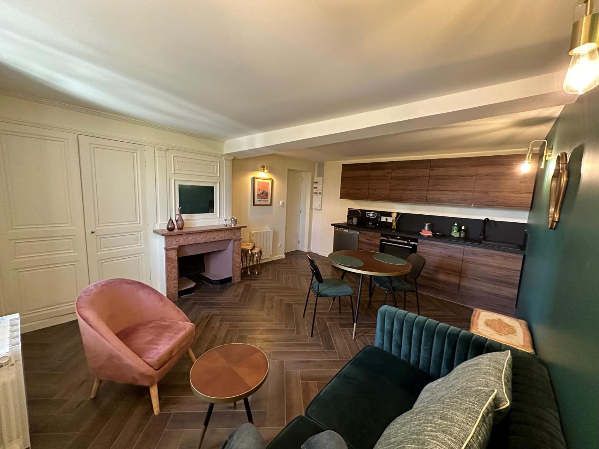 La Maison Du Village